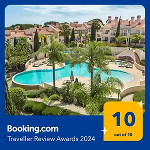 Apartment Luxury With Communal Pool And Terrace, Quarteira